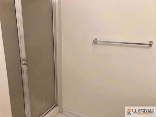 $3,800 | 212 Hawthorne Road, North Brunswick, NJ 08902