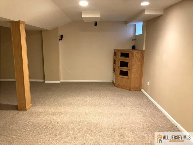 $3,800 | 212 Hawthorne Road, North Brunswick, NJ 08902