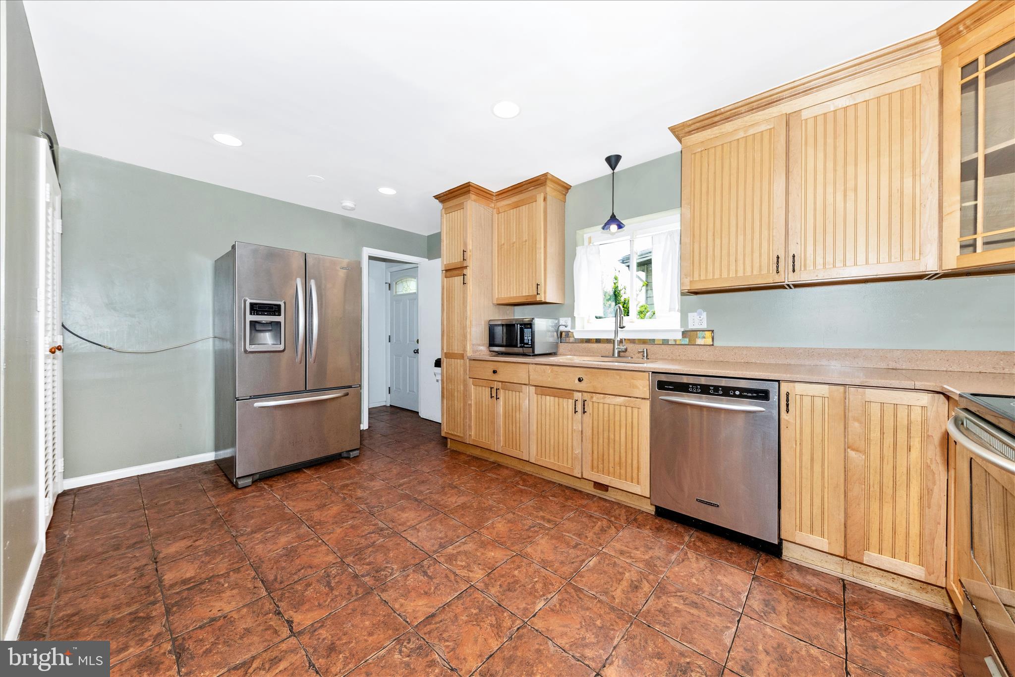 11412 Fairoak Drive Silver Spring, MD 20902 - Photo 13 of 48 Kitchen