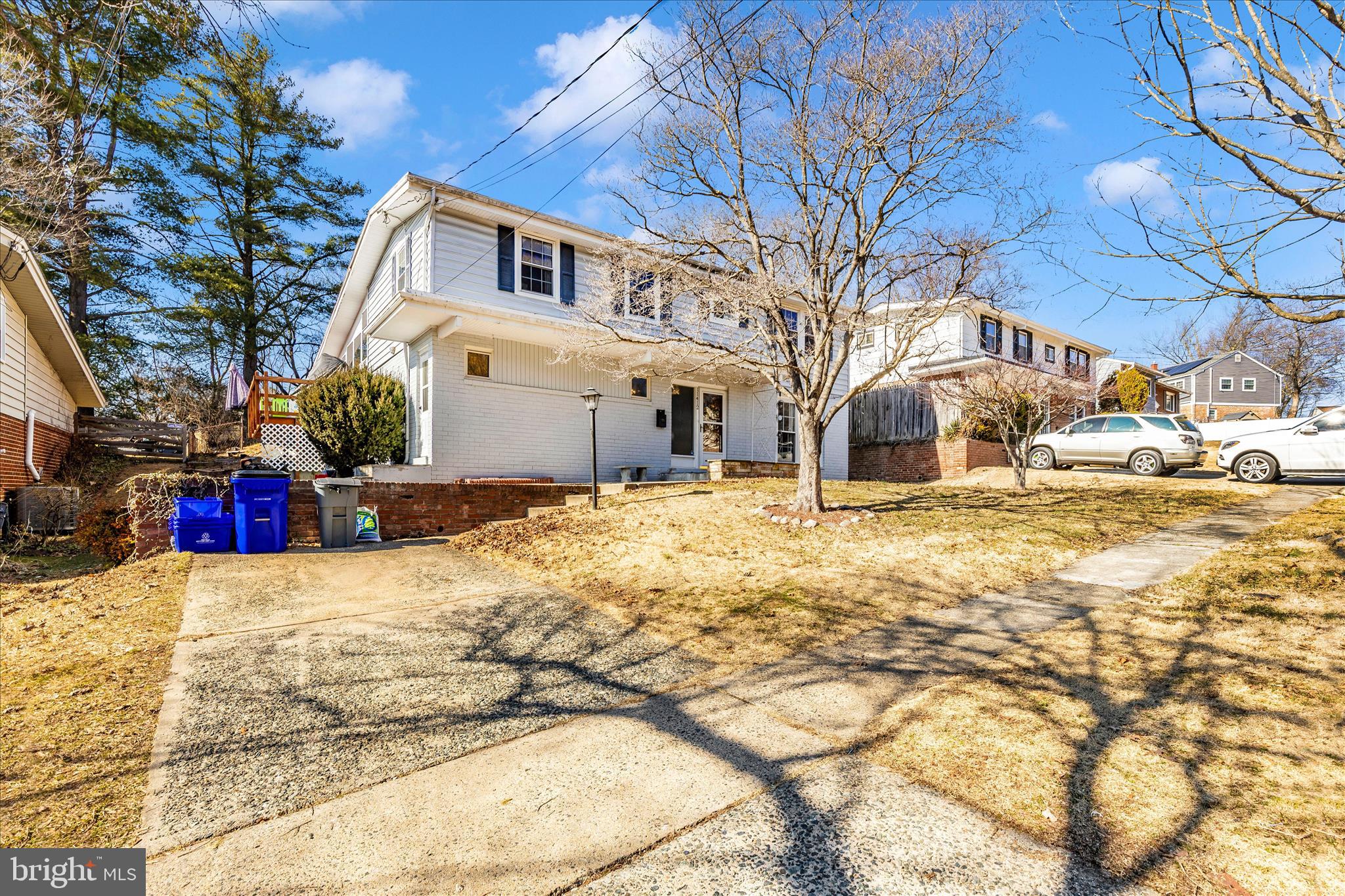 11412 Fairoak Drive Silver Spring, MD 20902 - Photo 2 of 48 a view of a white house