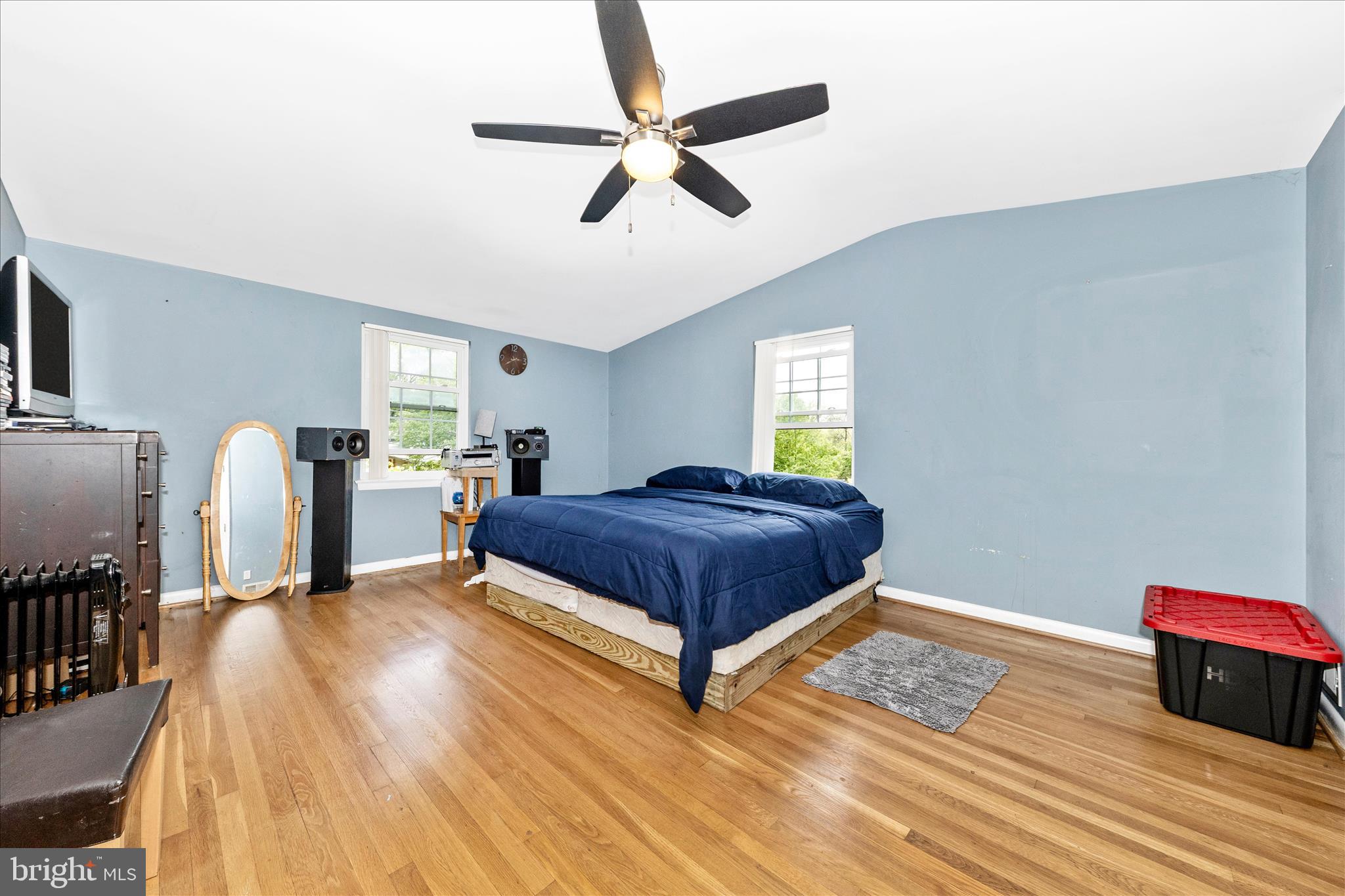 11412 Fairoak Drive Silver Spring, MD 20902 - Photo 21 of 48 Primary Bedroom
