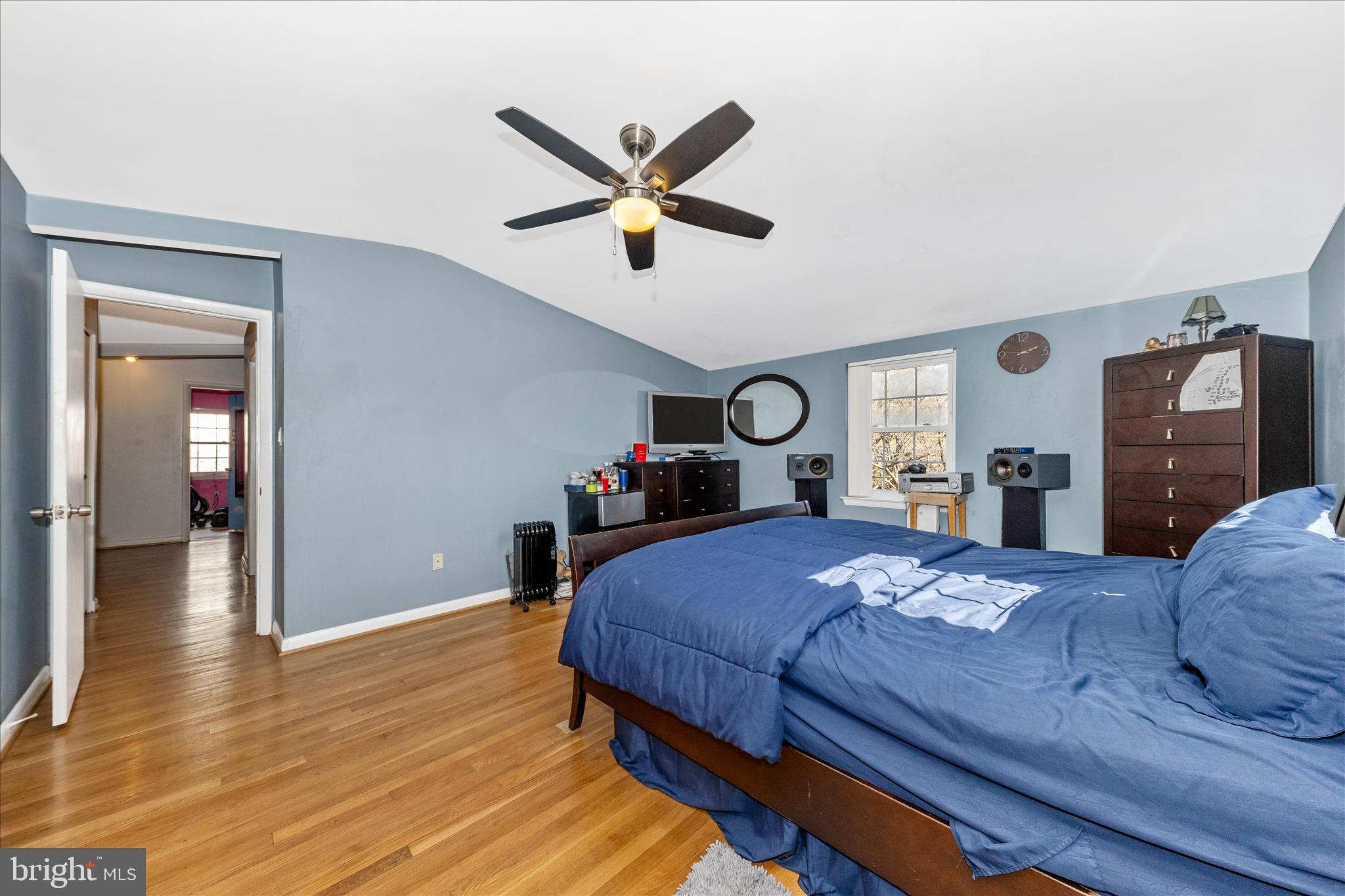 11412 Fairoak Drive Silver Spring, MD 20902 - Photo 25 of 49 Primary Bedroom