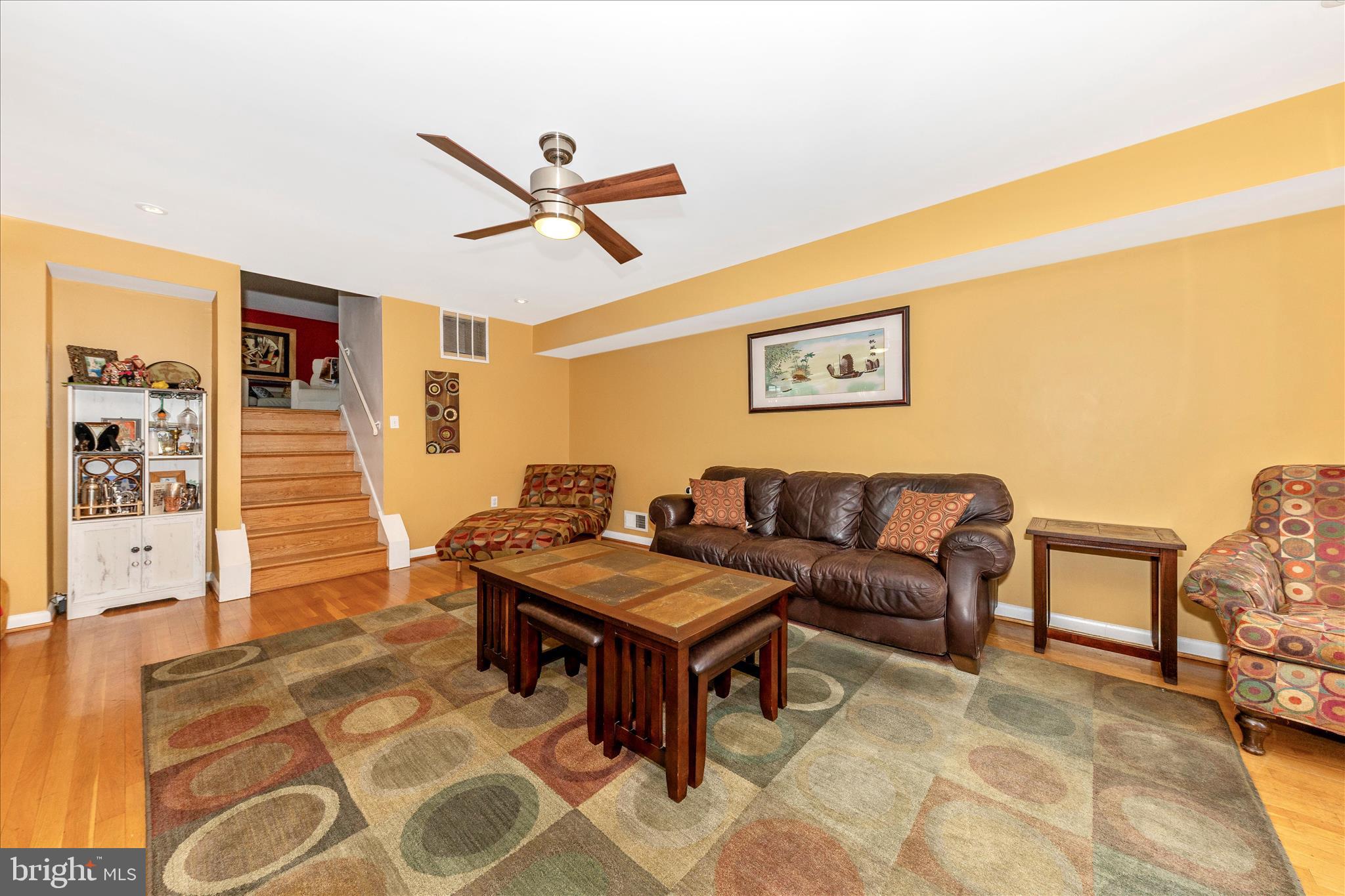 11412 Fairoak Drive Silver Spring, MD 20902 - Photo 9 of 49 Living Room