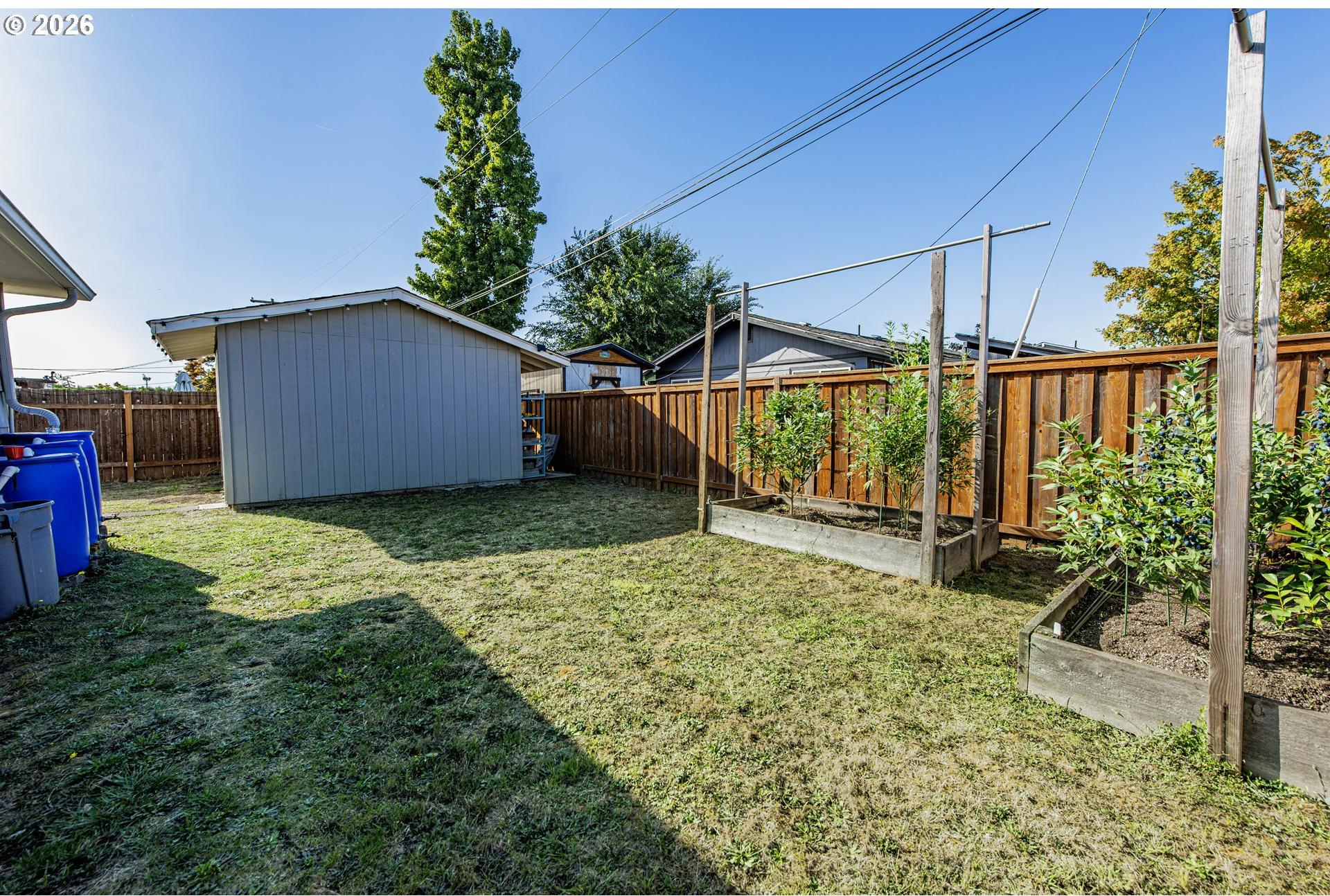2274 Centennial Boulevard Springfield, OR 97477 - Photo 12 of 33 Gallery Image 12