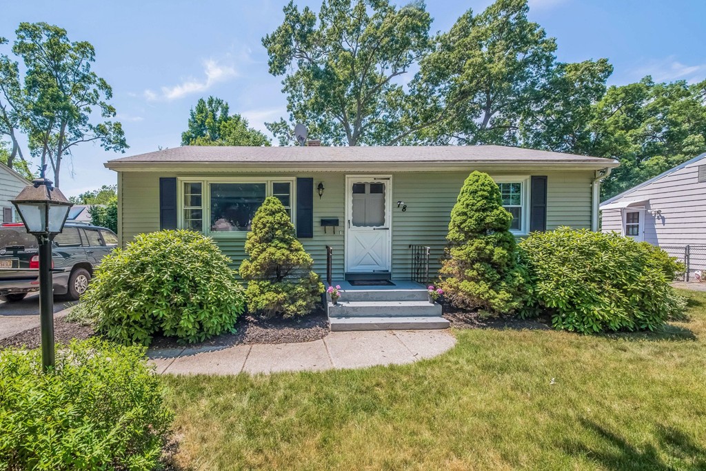 78 Clement Street Springfield, MA 01118 - Photo 1 of 12