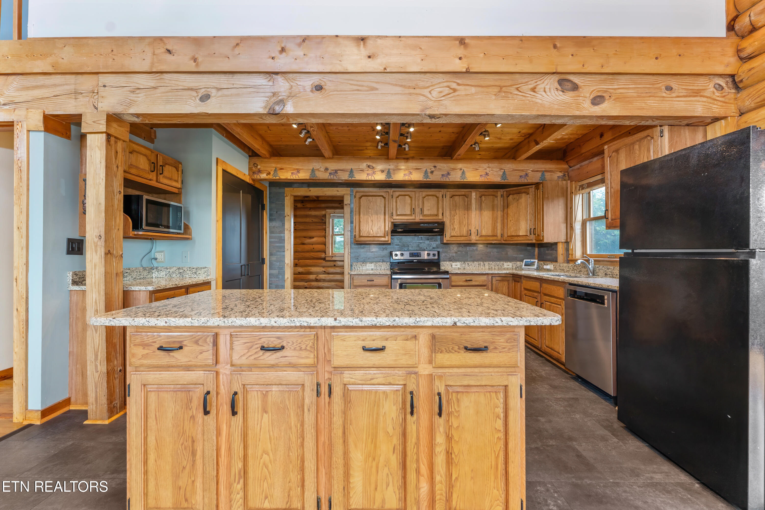 1163 Country Club Road Dandridge, TN 37725 - Photo 20 of 56 _DSC4139-Edit