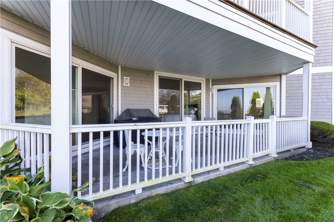 101 Ocean Road Narragansett, RI 02882 - Photo 31 of 33