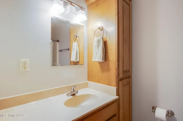 $175,000 | 1310 36th Avenue, Gulfport, MS 39501