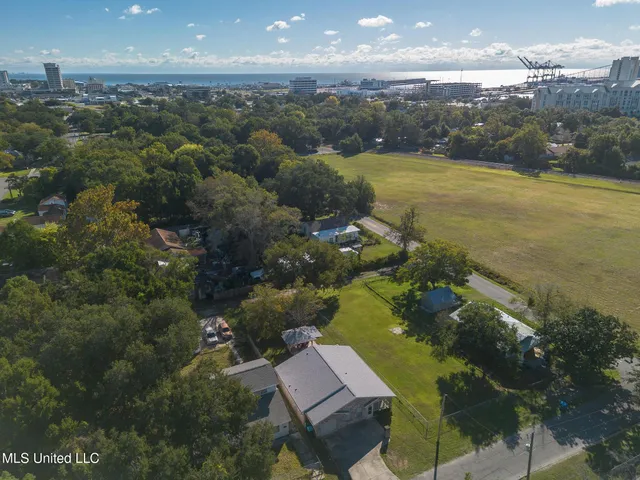 $175,000 | 1310 36th Avenue, Gulfport, MS 39501
