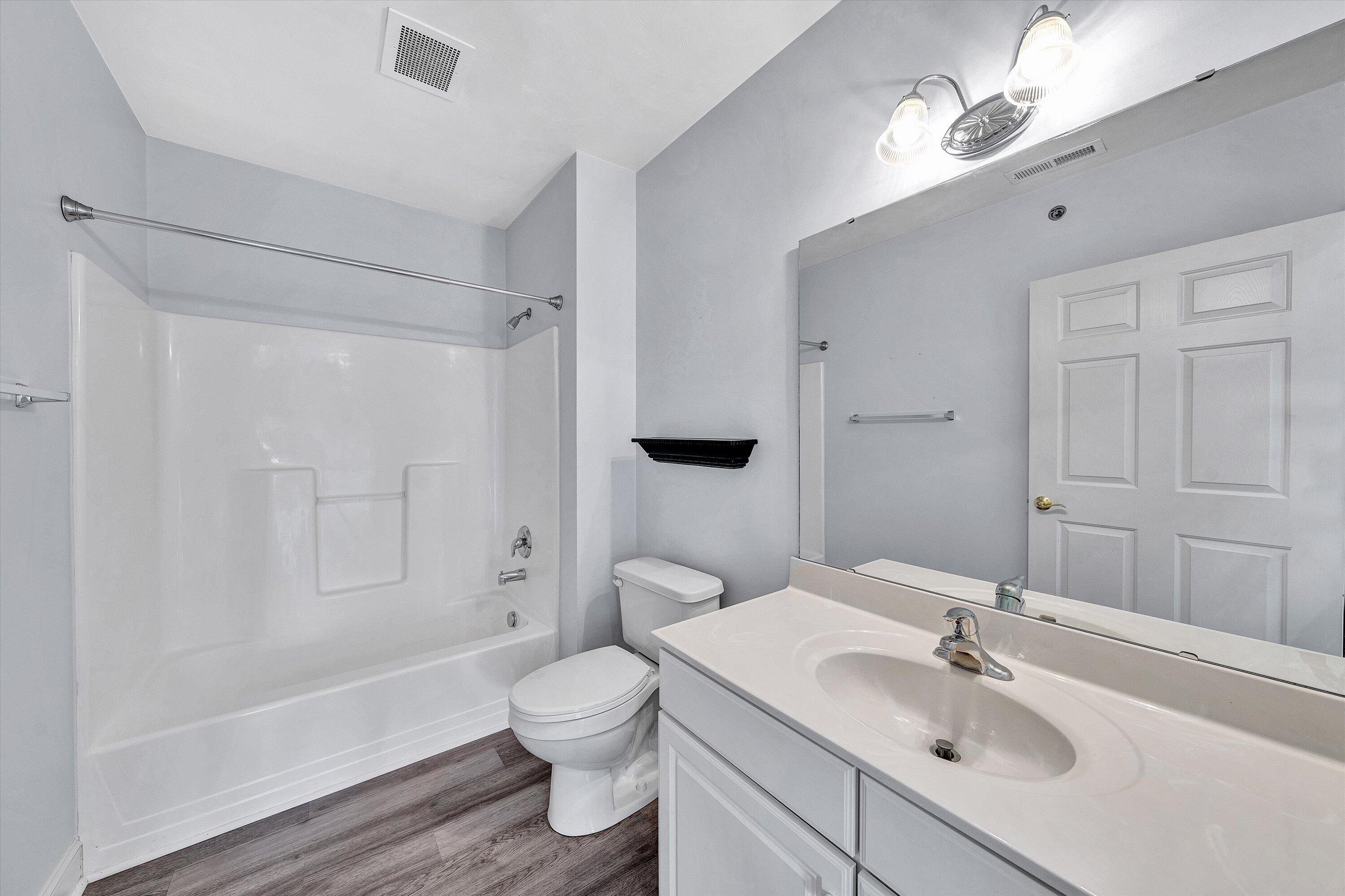 4444 Pheasant Ridge Road, Unit 206 Roanoke, VA 24014 - Photo 25 of 27 25-DSC00619