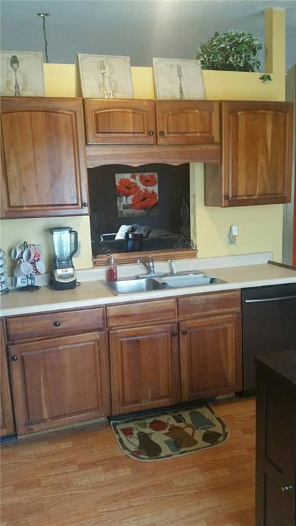 11716 Rothe Way Indianapolis, IN 46229 - Photo 10 of 31 Gallery Image 10