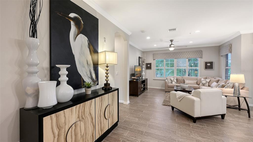 85 Navigation Circle Osprey, FL 34229 - Photo 5 of 41 Gallery Image 5