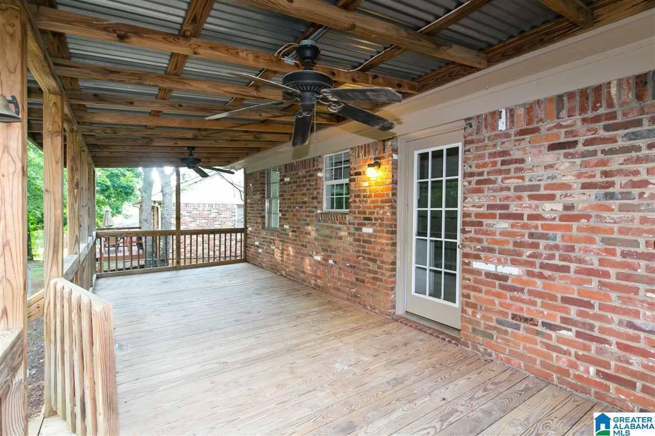 1074 Sunhill Road Northwest Birmingham, AL 35215 - Photo 6 of 39