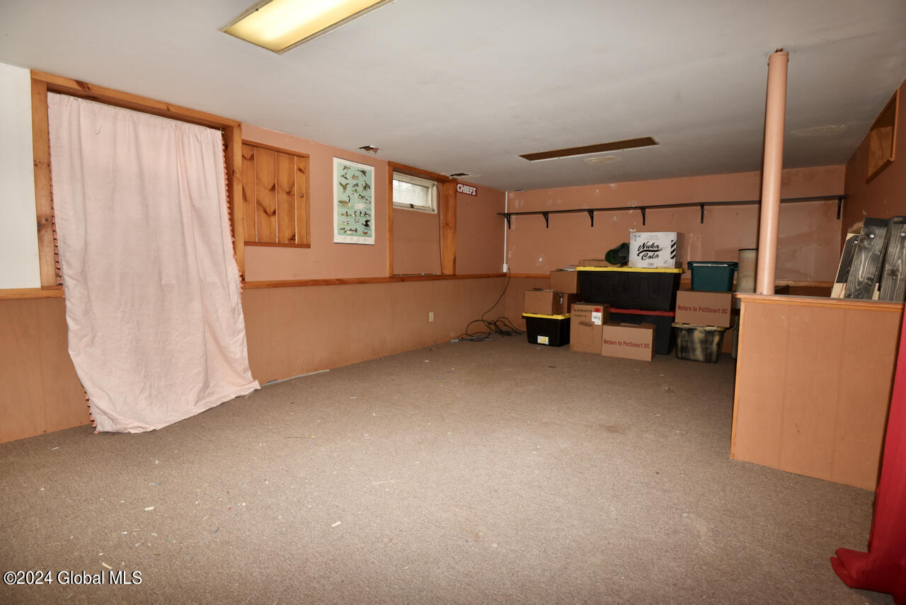 11 Arthur Road Sand Lake, NY 12196 - Photo 32 of 37 41