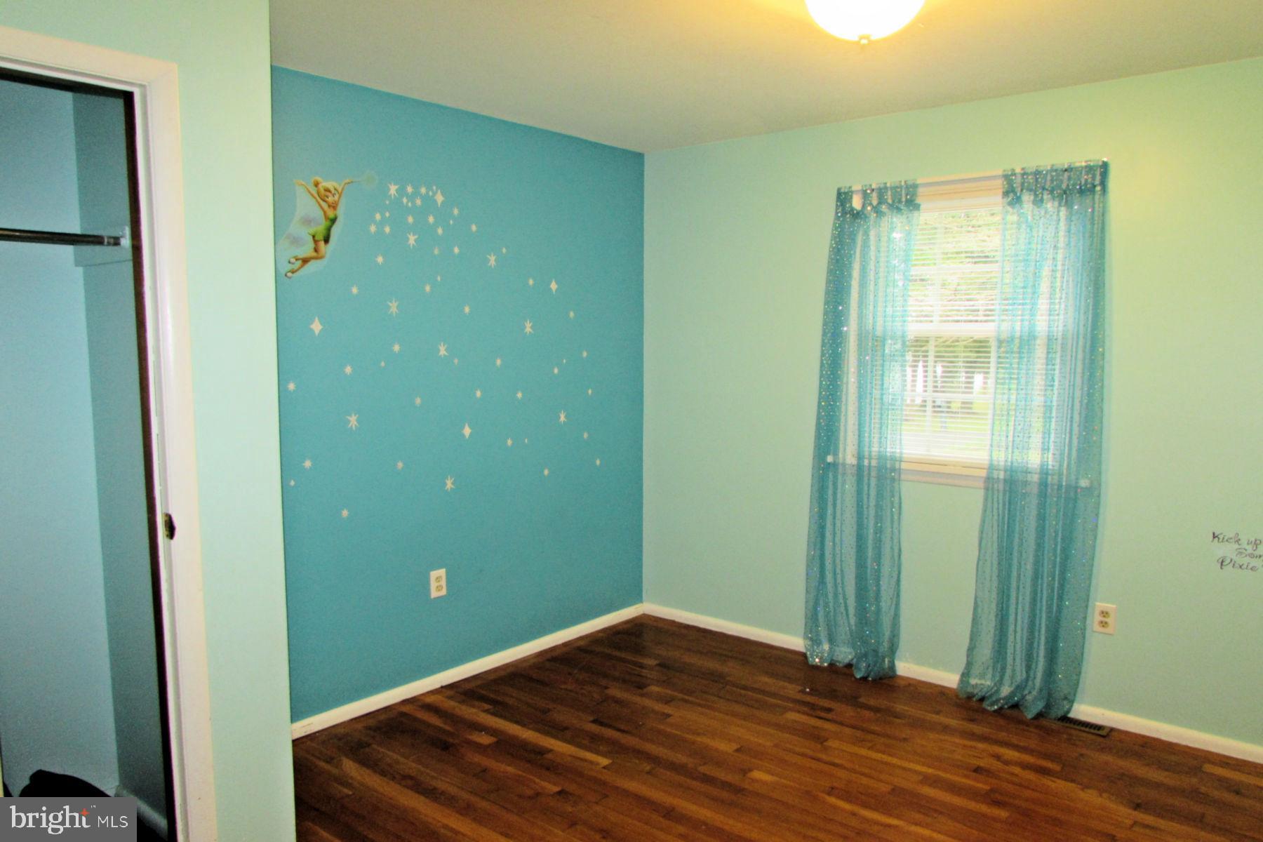 2148 Cedar Road Elizabethtown, PA 17022 - Photo 17 of 39 Bedroom 3 View 2