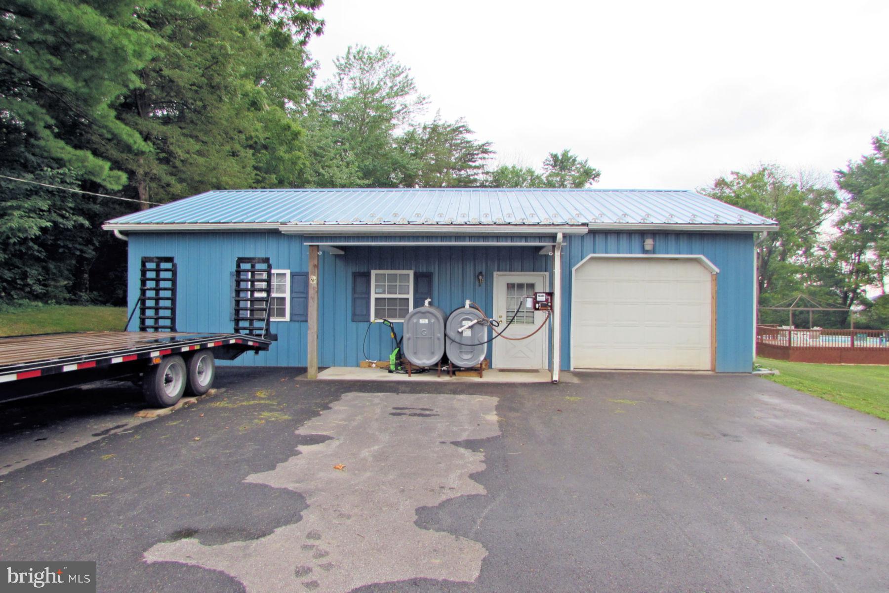 2148 Cedar Road Elizabethtown, PA 17022 - Photo 36 of 39 Workshop View 4