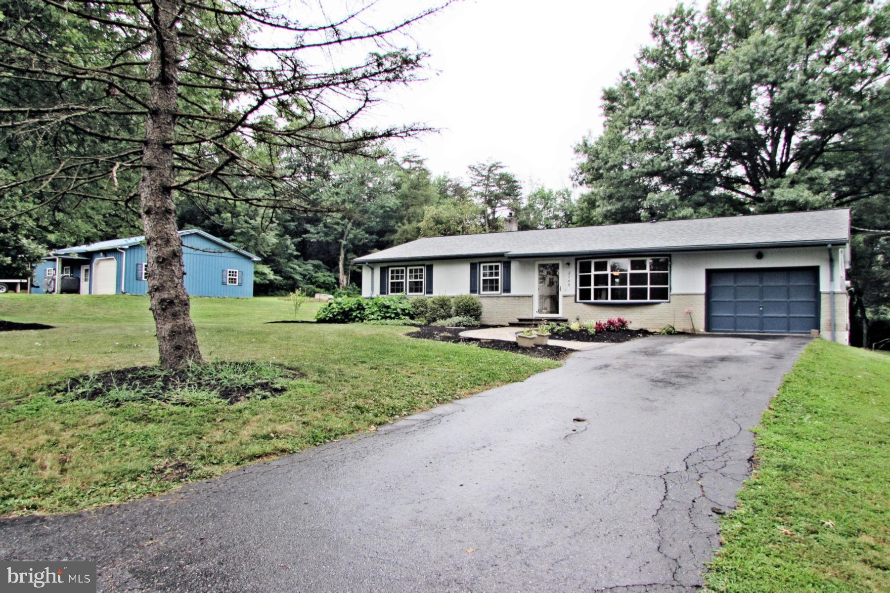 2148 Cedar Road Elizabethtown, PA 17022 - Photo 38 of 39 Front View 2