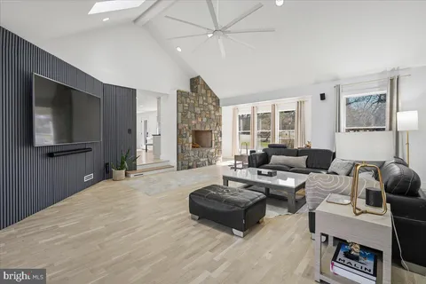 $2,195,000 | 11309 Hidden Hollow Court, Potomac, MD 20854