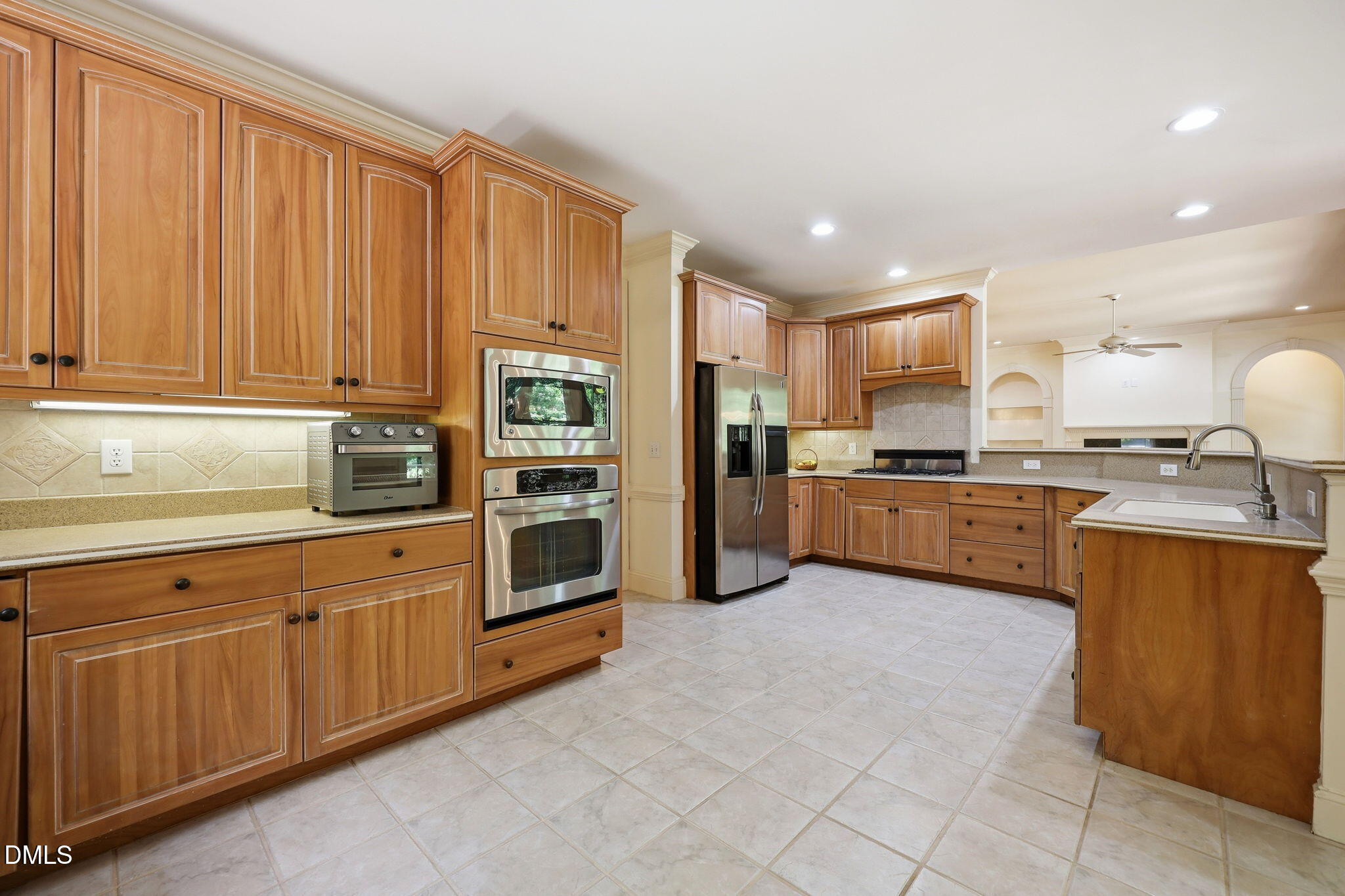 1017 Old Meetinghouse Way Raleigh, NC 27615 - Photo 14 of 47