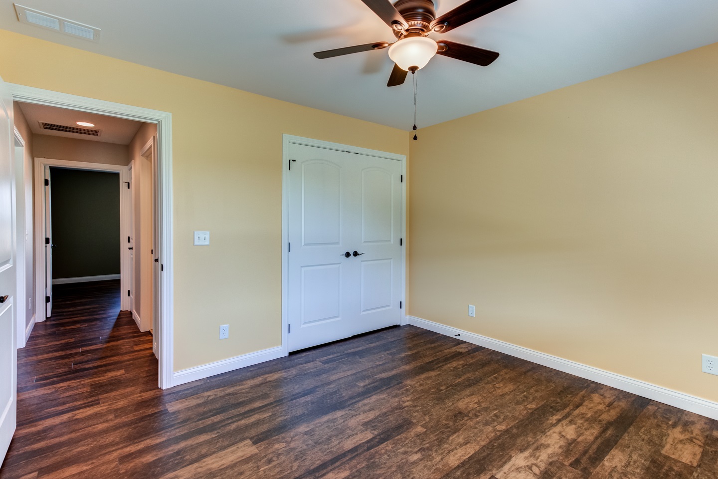 8701 Waltz Road Mount Vernon, IN 47620 - Photo 17 of 36 Gallery Image 17