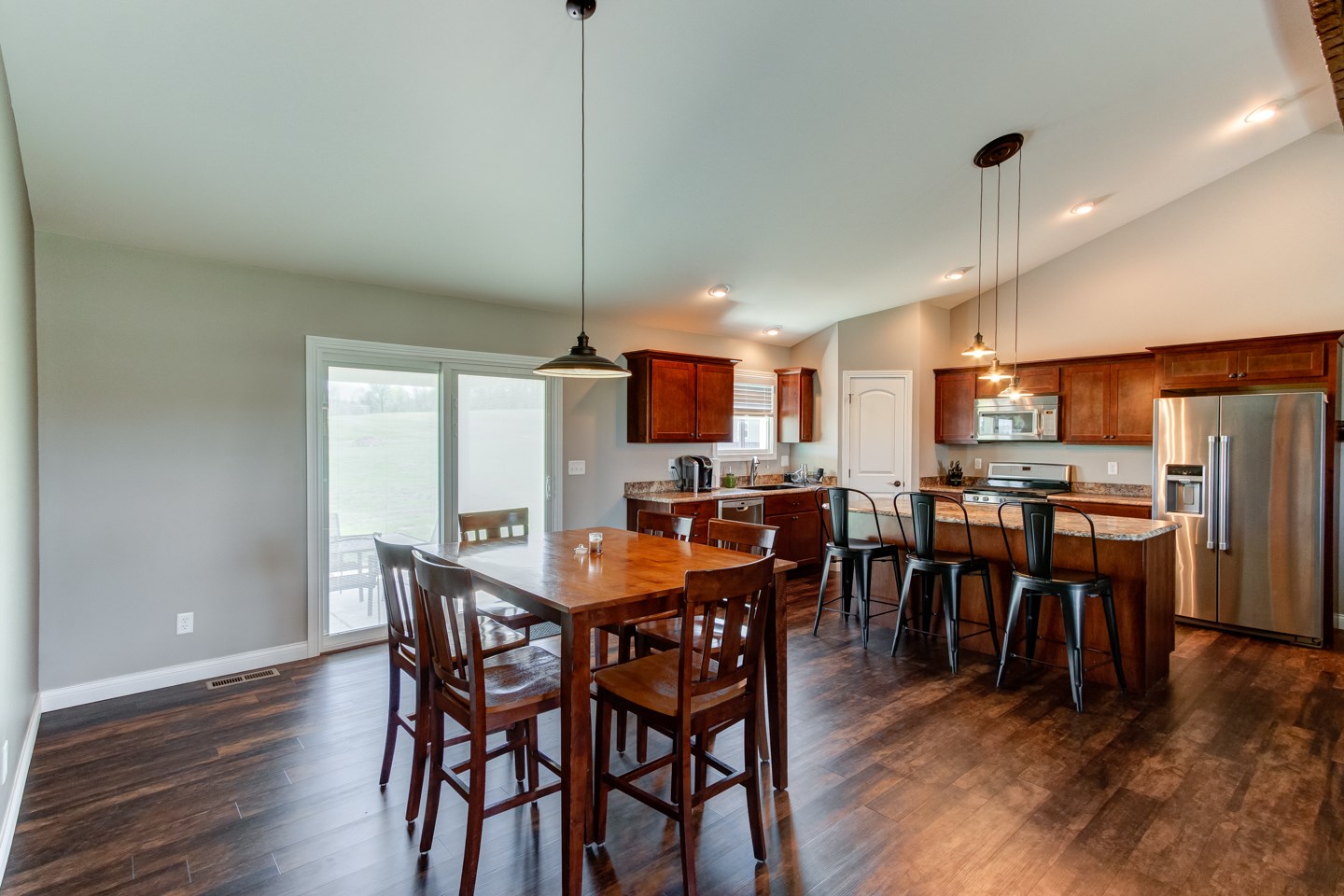 8701 Waltz Road Mount Vernon, IN 47620 - Photo 10 of 36 Gallery Image 10