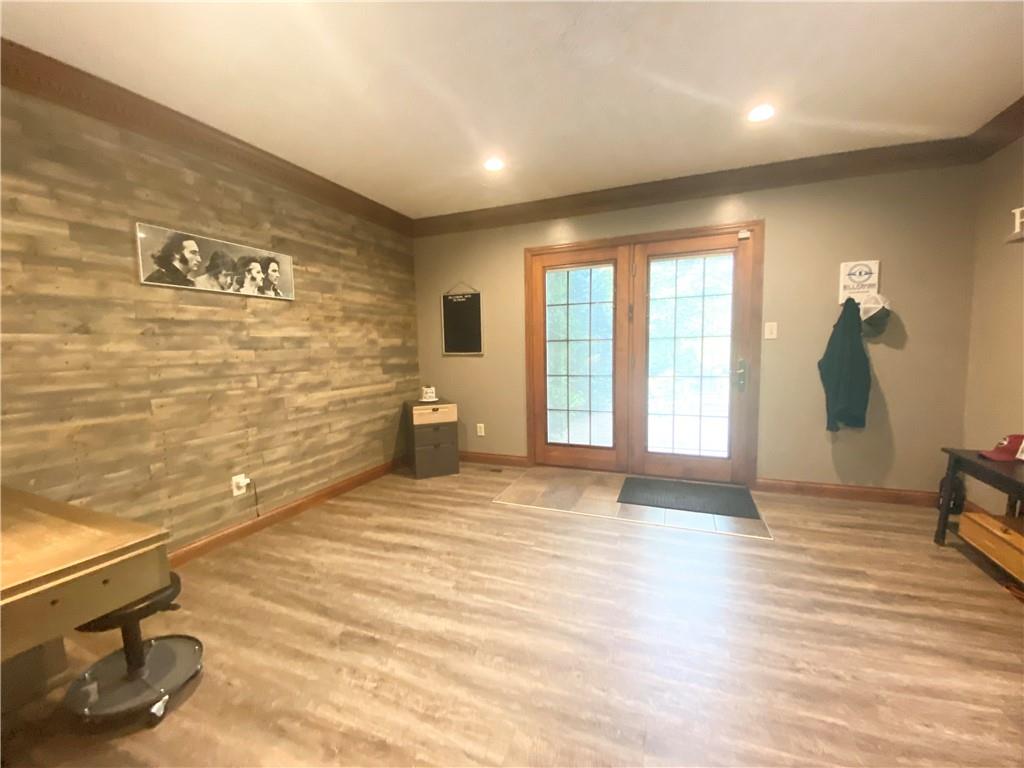 851 Valley Way Road Greenwood, IN 46142 - Photo 18 of 40 Gallery Image 18