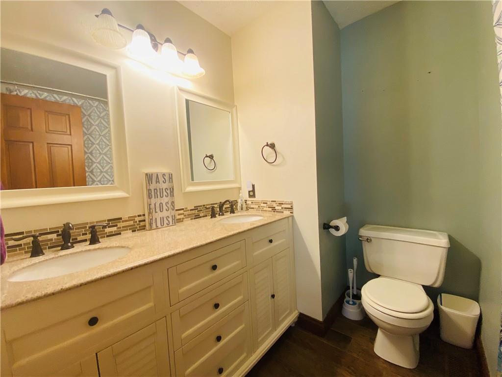 851 Valley Way Road Greenwood, IN 46142 - Photo 28 of 40 Gallery Image 28