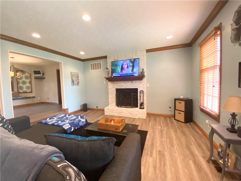 851 Valley Way Road Greenwood, IN 46142 - Photo 7 of 40 Gallery Image 7