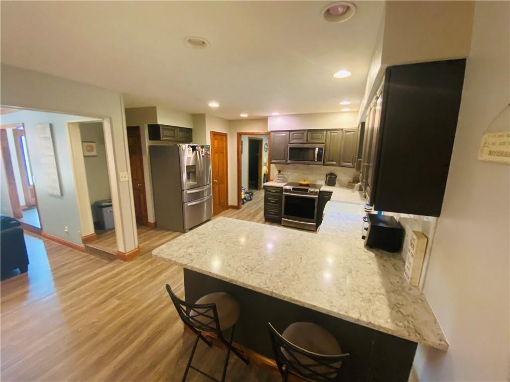 851 Valley Way Road Greenwood, IN 46142 - Photo 9 of 40 Gallery Image 9