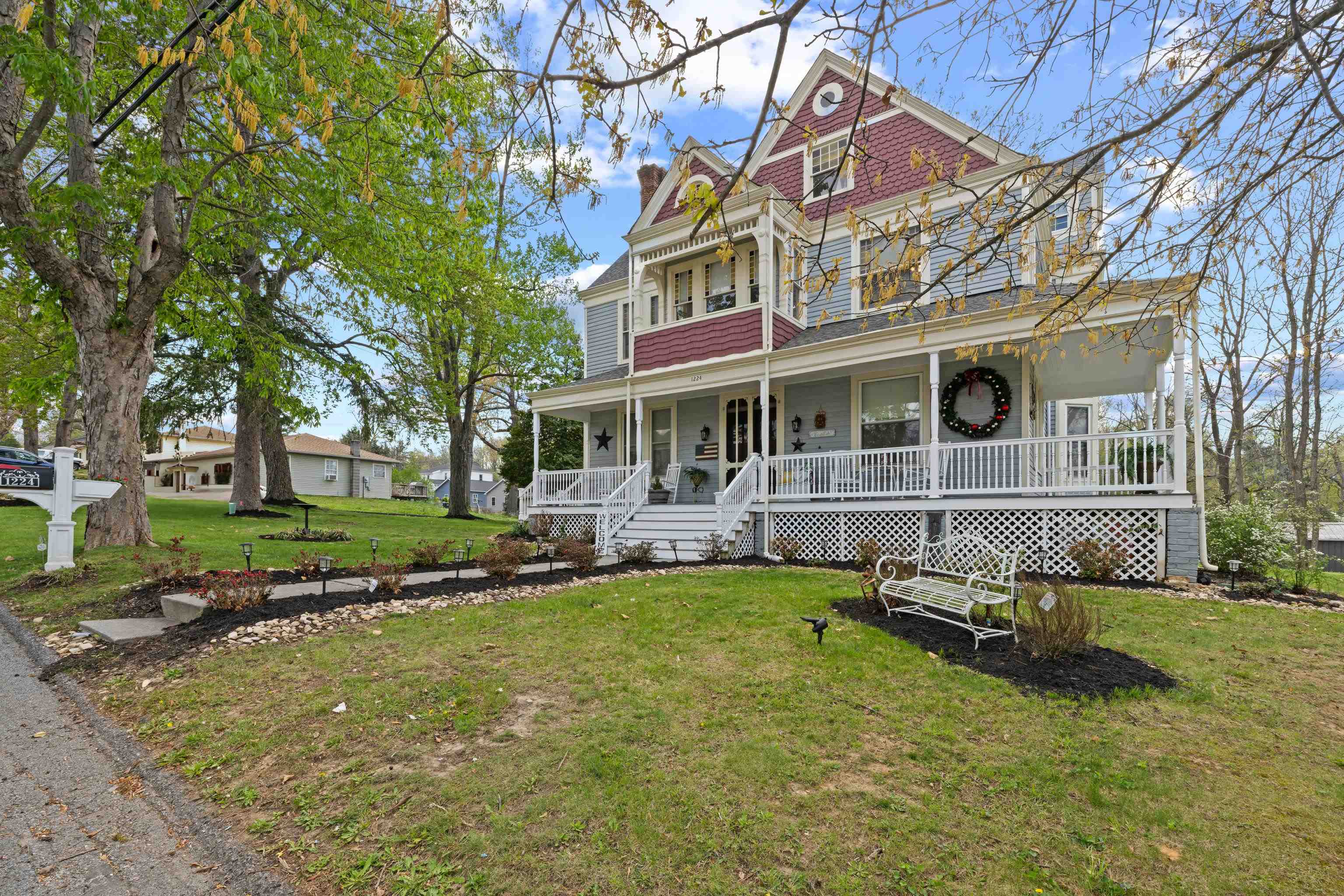 1224 4th Street Waynesboro, VA 22980 - Photo 5 of 75 front view of a house with a yard