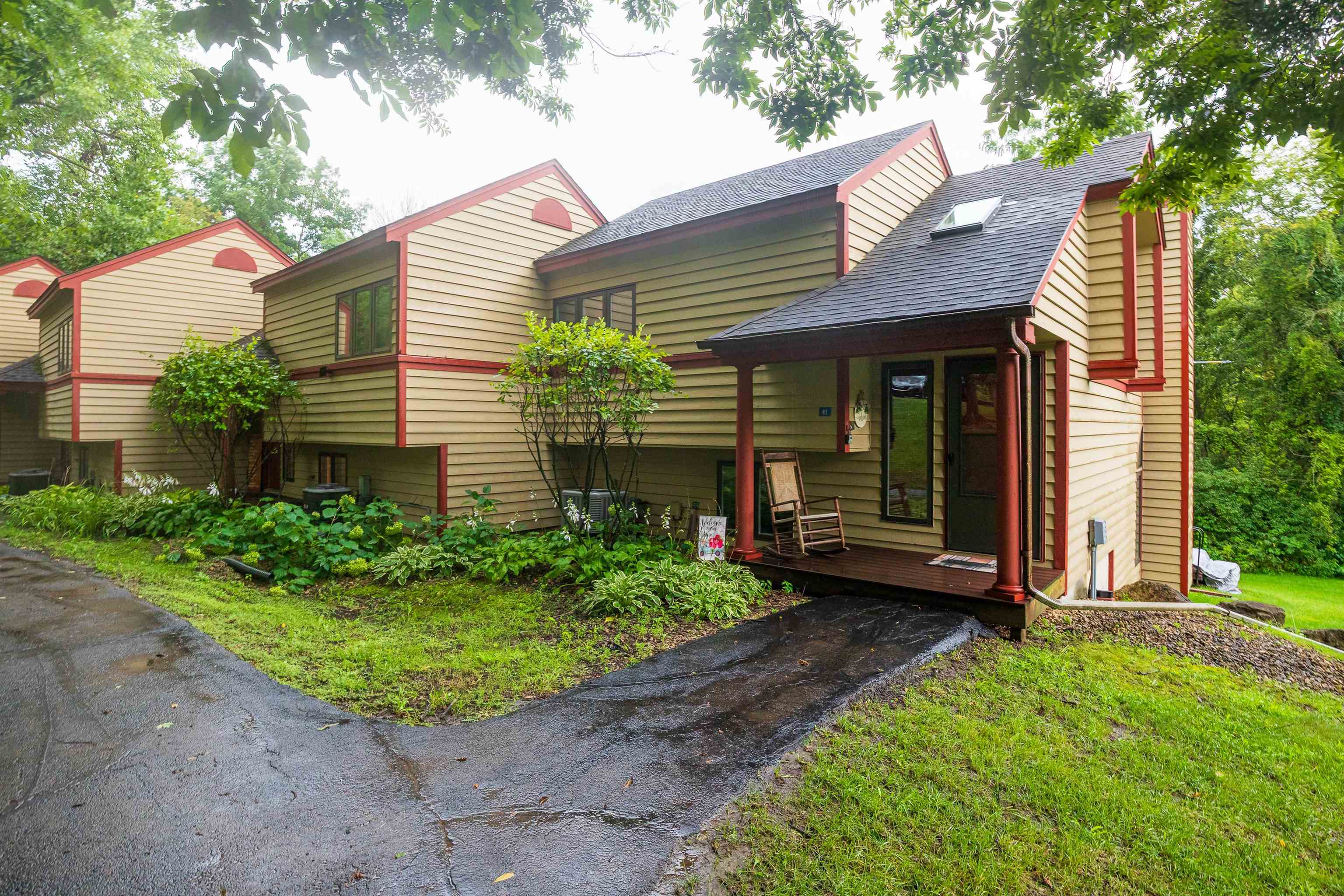 41 Spring Creek Lane Galena, IL 61036 - Photo 2 of 34