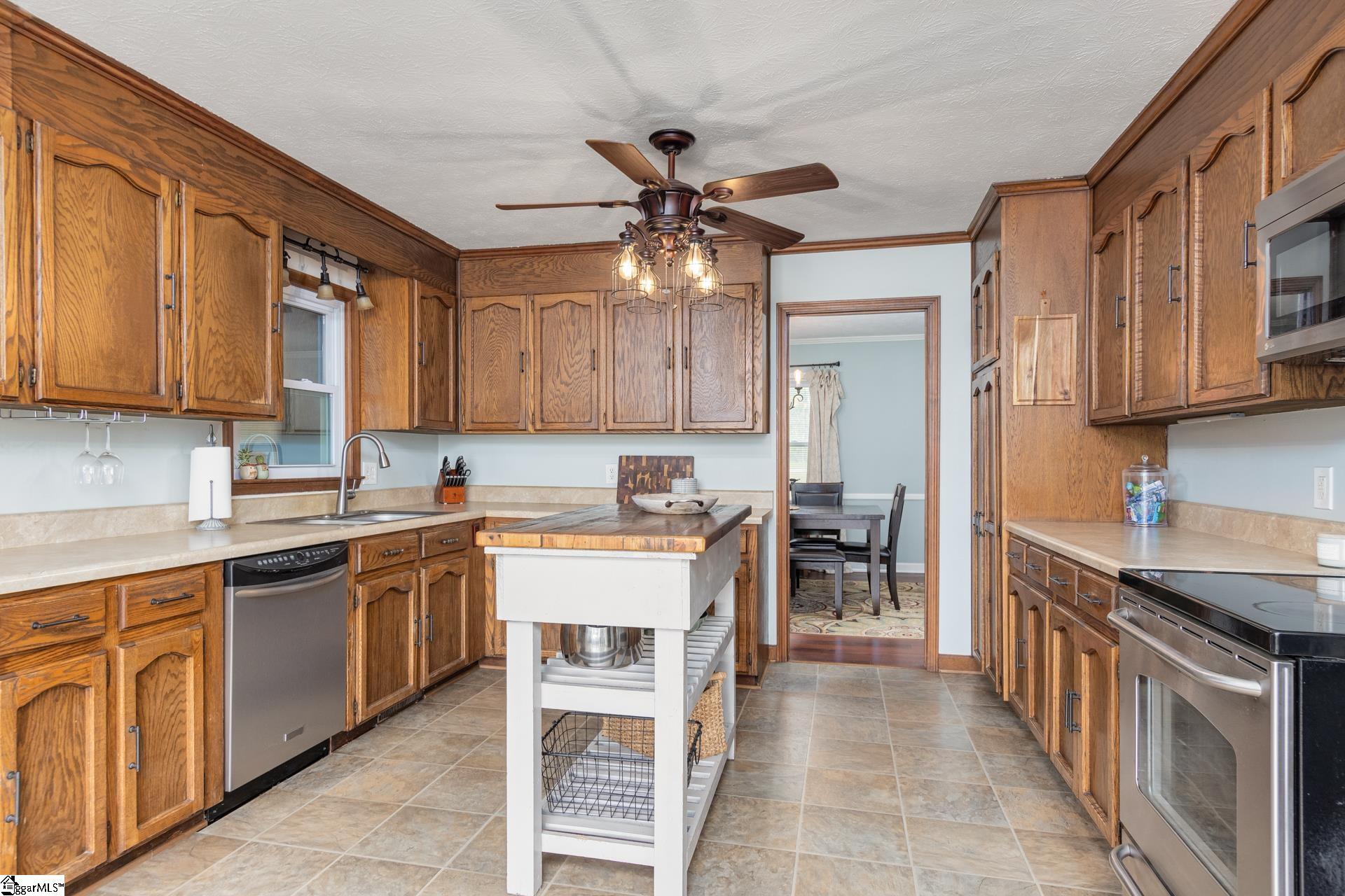 150 State Rd S-30-498 Laurens, SC 29360 - Photo 12 of 36 Gallery Image 12