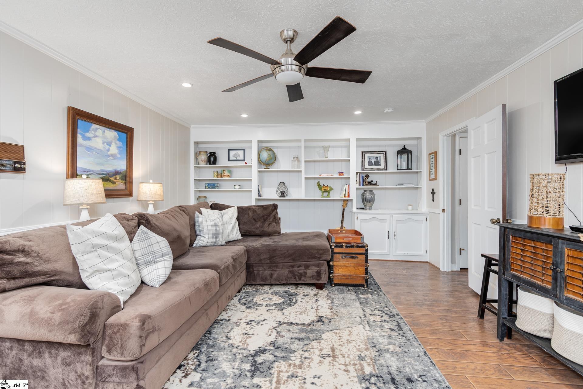 150 State Rd S-30-498 Laurens, SC 29360 - Photo 2 of 36 Gallery Image 2
