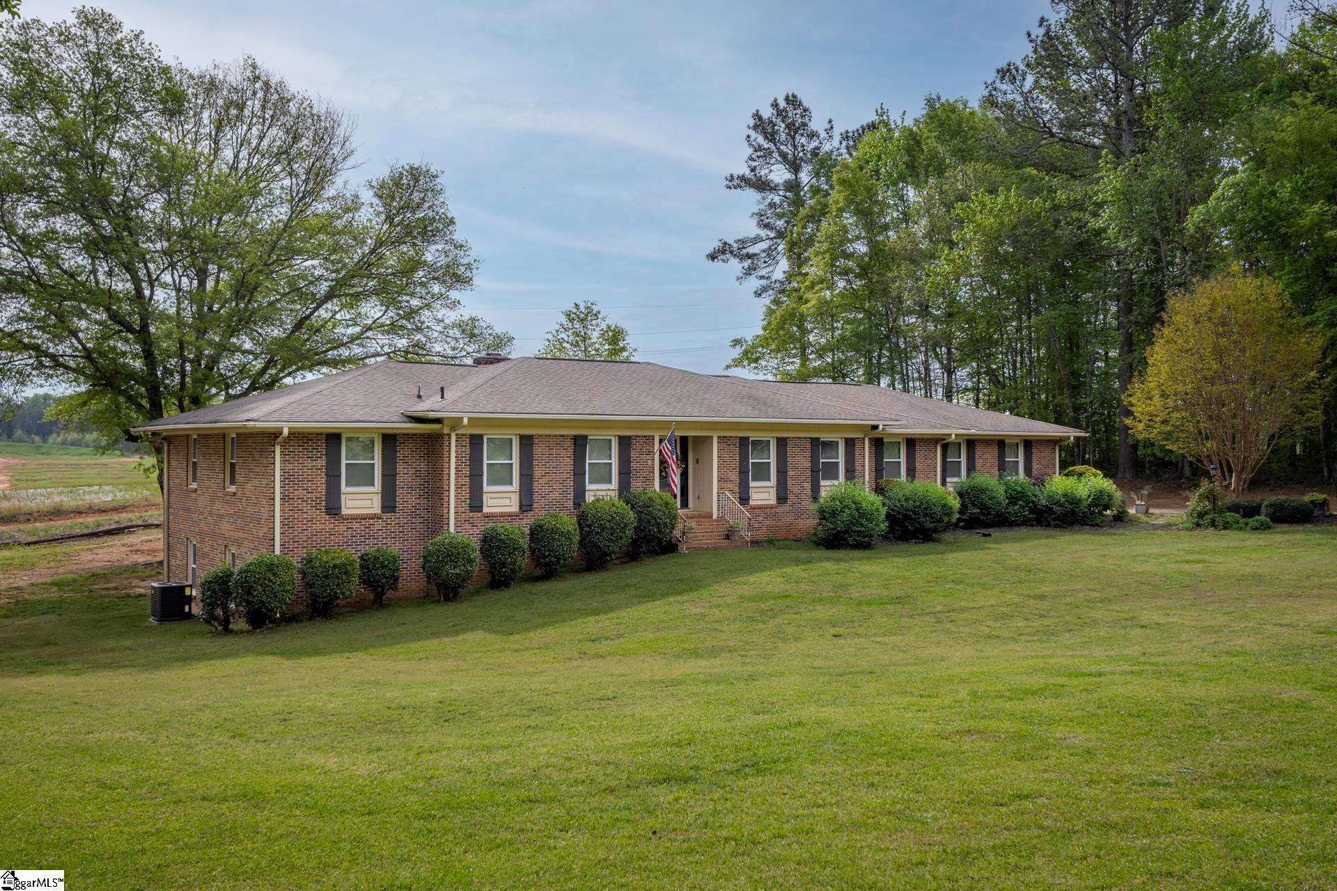 150 State Rd S-30-498 Laurens, SC 29360 - Photo 5 of 36 Gallery Image 5