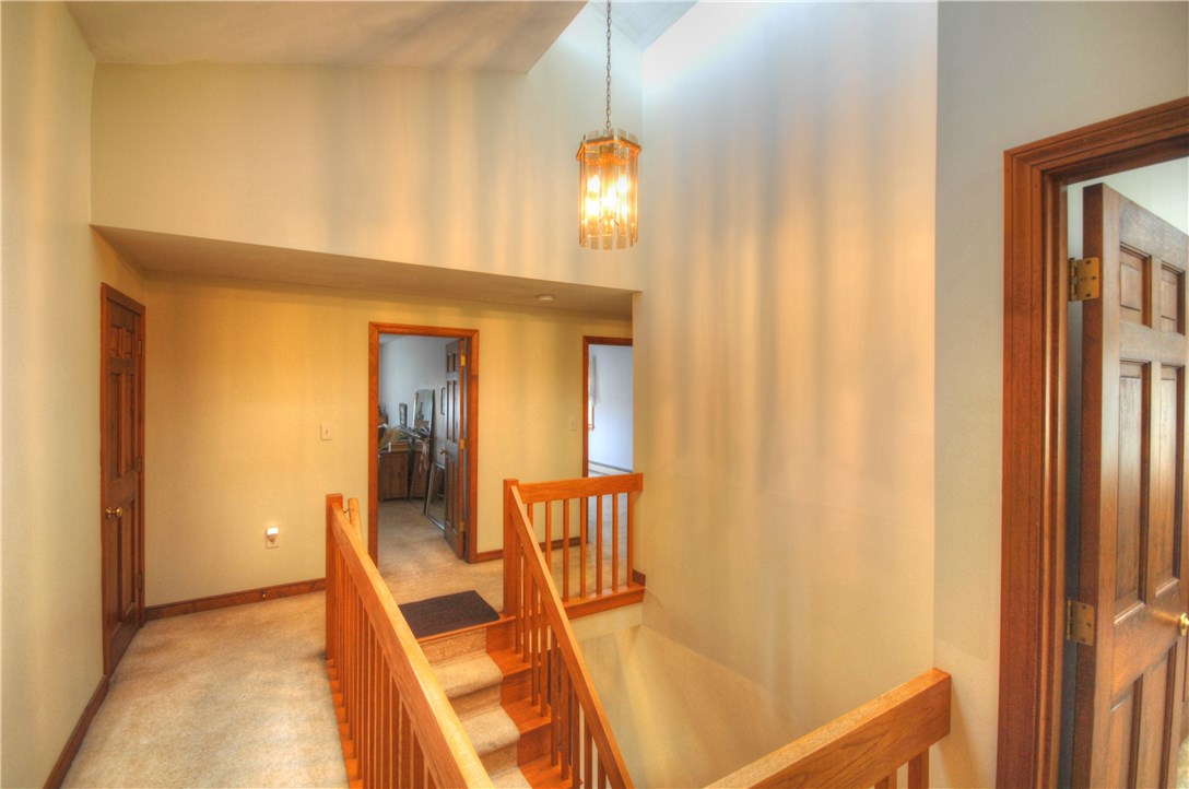 17 Mitris Boulevard Lincoln, RI 02865 - Photo 12 of 31