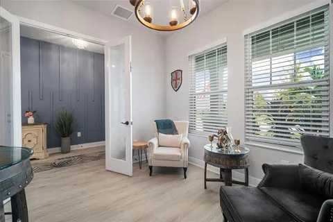 $999,999 | 5405 Del Coronado Drive, Apollo Beach, FL 33572