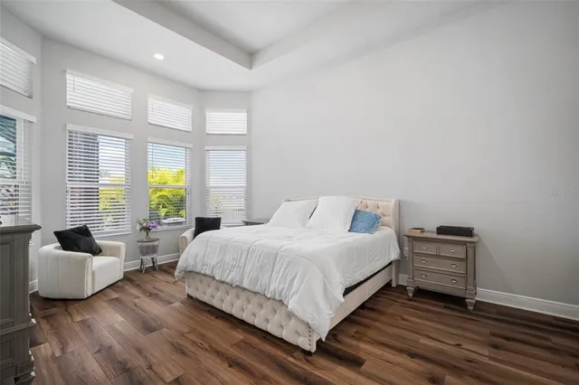 $999,999 | 5405 Del Coronado Drive, Apollo Beach, FL 33572