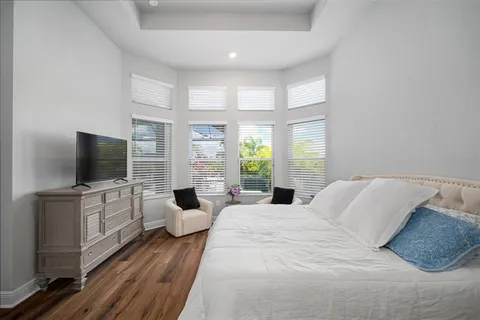 $999,999 | 5405 Del Coronado Drive, Apollo Beach, FL 33572