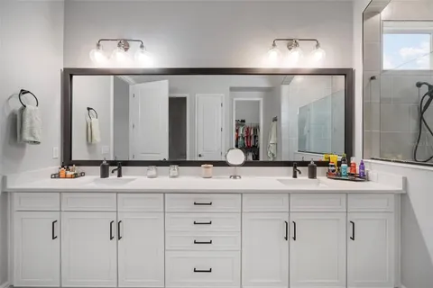 $999,999 | 5405 Del Coronado Drive, Apollo Beach, FL 33572