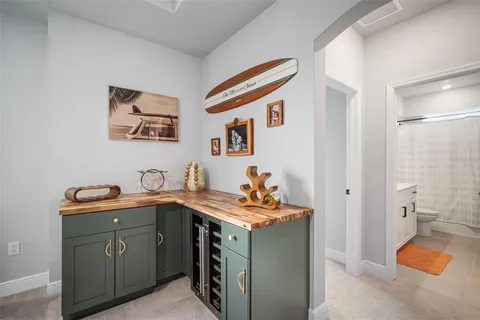 $999,999 | 5405 Del Coronado Drive, Apollo Beach, FL 33572