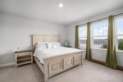 $999,999 | 5405 Del Coronado Drive, Apollo Beach, FL 33572