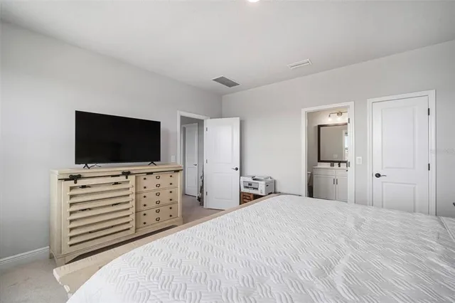 $999,999 | 5405 Del Coronado Drive, Apollo Beach, FL 33572