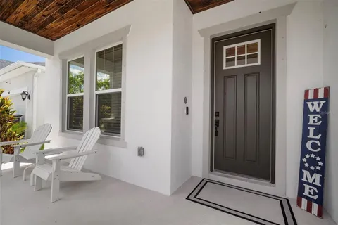 $999,999 | 5405 Del Coronado Drive, Apollo Beach, FL 33572