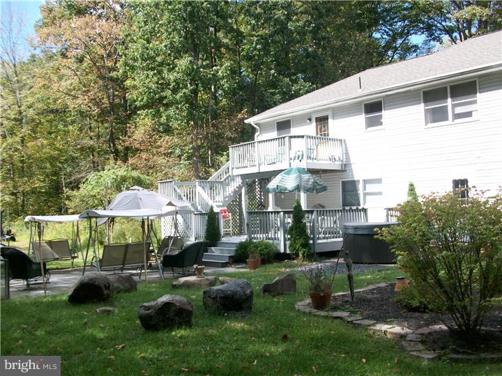806 Ridge Valley Road Sellersville, PA 18960 - Photo 5 of 25