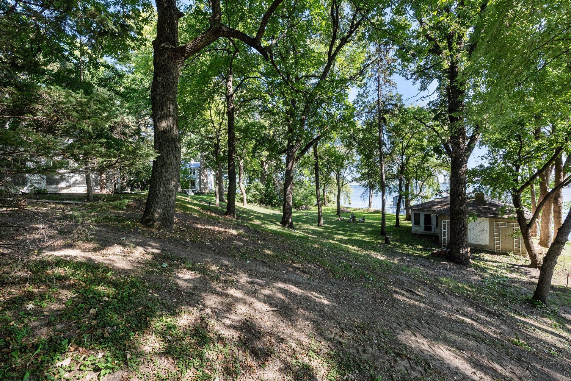 1395 Orono Lane Orono, MN 55391 - Photo 11 of 15