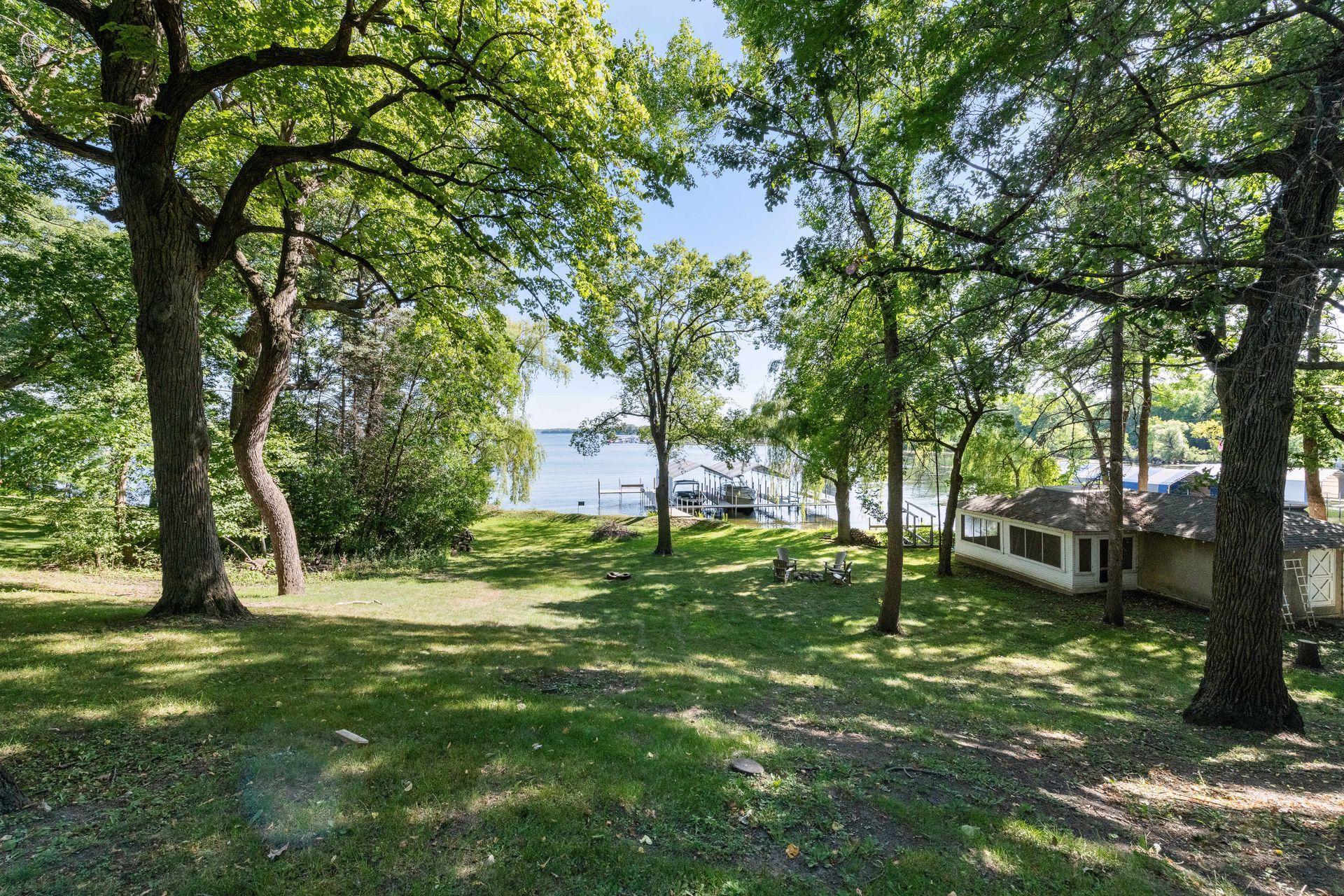 1395 Orono Lane Orono, MN 55391 - Photo 8 of 15