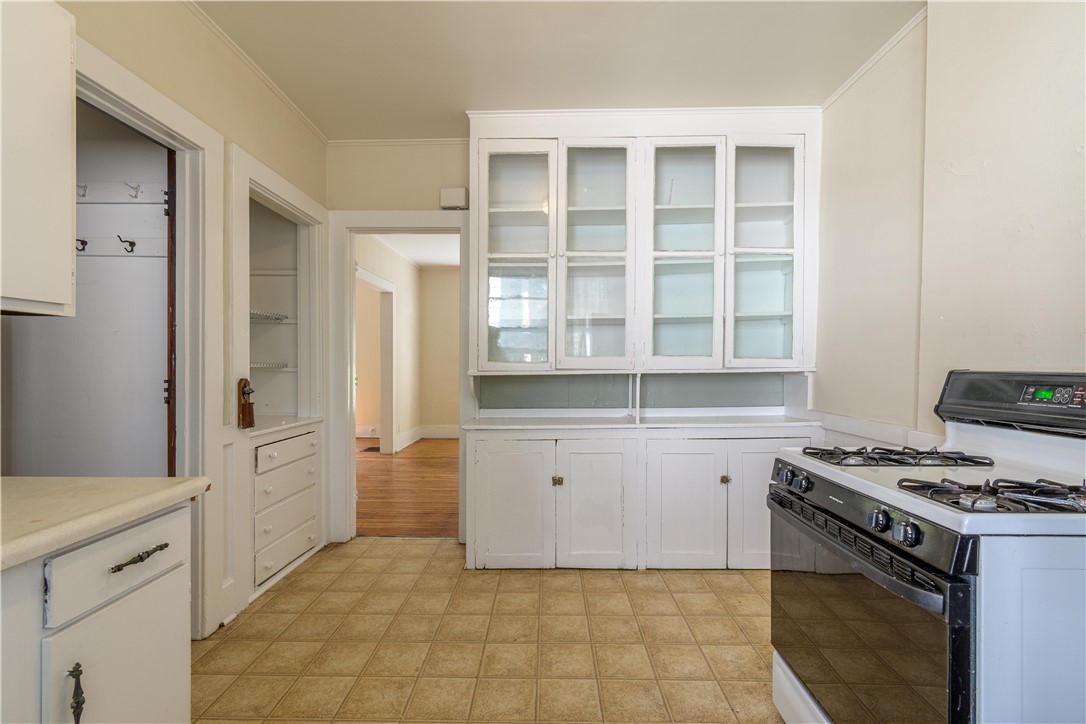 760 Harvard Street Rochester, NY 14610 - Photo 7 of 20 Gallery Image 7