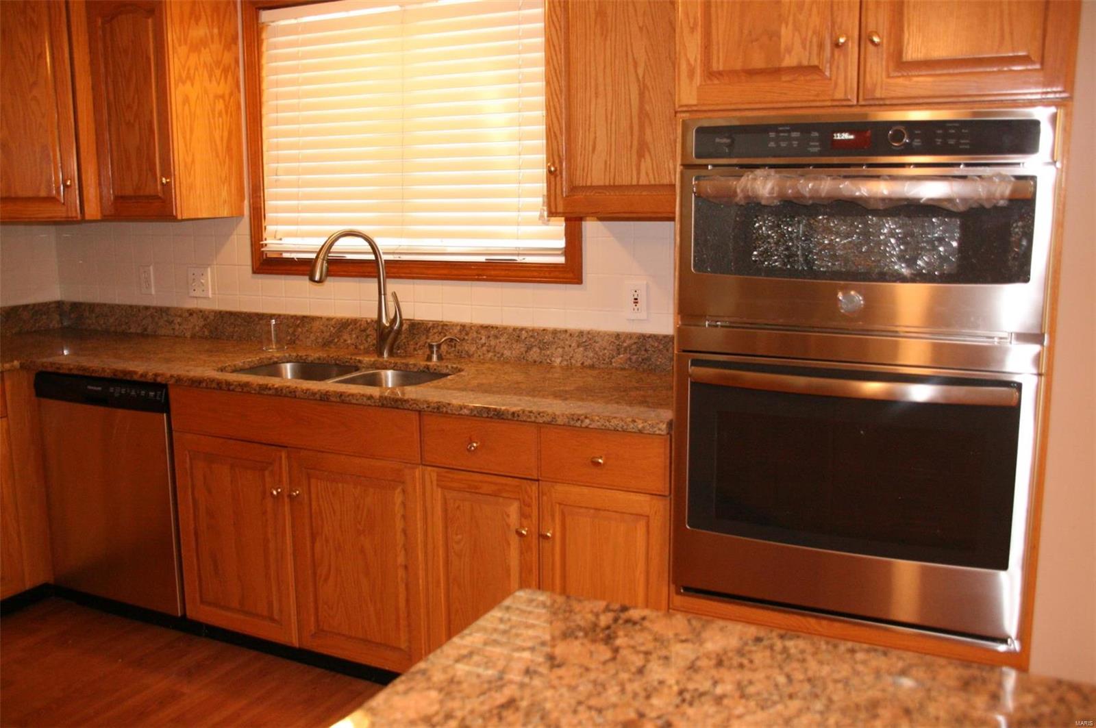 108 Summerlin Ridge O'Fallon, IL 62269 - Photo 12 of 34