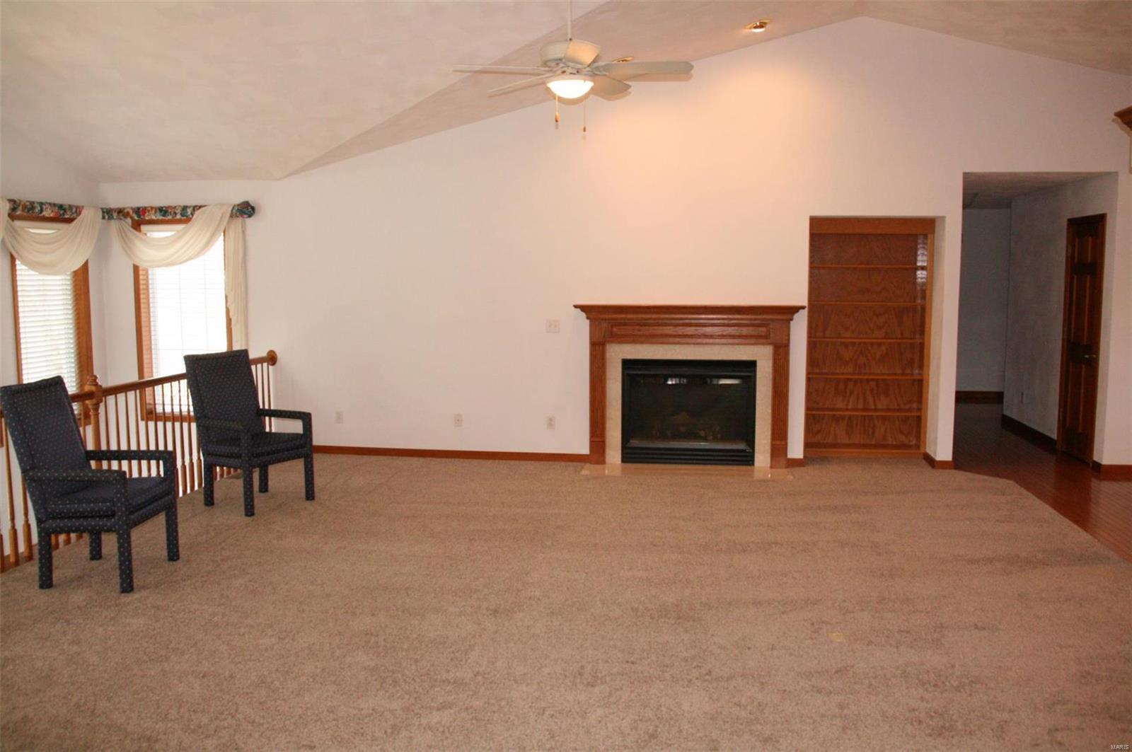 108 Summerlin Ridge O'Fallon, IL 62269 - Photo 3 of 34