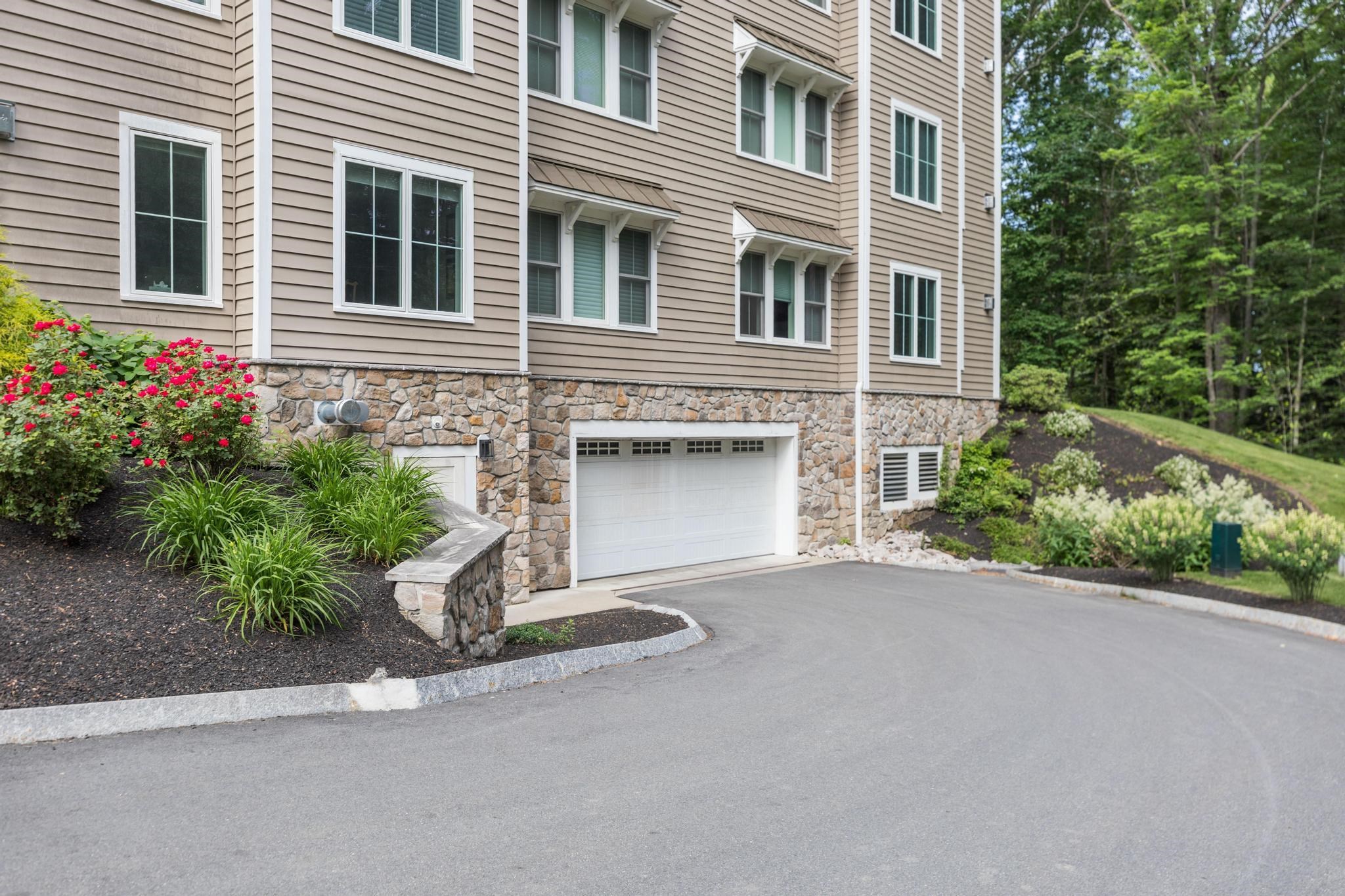 24 Willey Creek Road, Unit 105 Exeter, NH 03833 - Photo 29 of 43